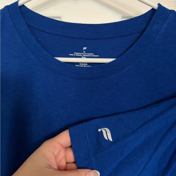 Fabletics Tee - Picture 2 of 3